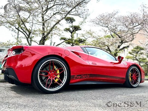 画像1: 送料込み ストロボストライプステッカーセット フェラーリ Ferrari 488GTB 488spider (1)