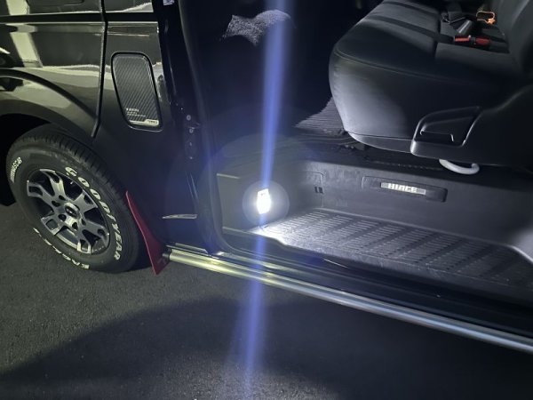 画像9: 【送料込み】200系 ハイエース 7型専用 ルームランプフルセット パーフェクトフィット (9)