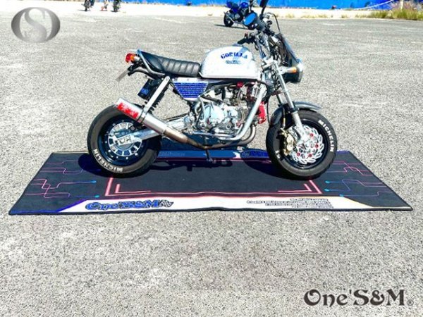 画像6: レーシングフロアマット バイクマット 210cm x 80cm メンテナンスマット (6)