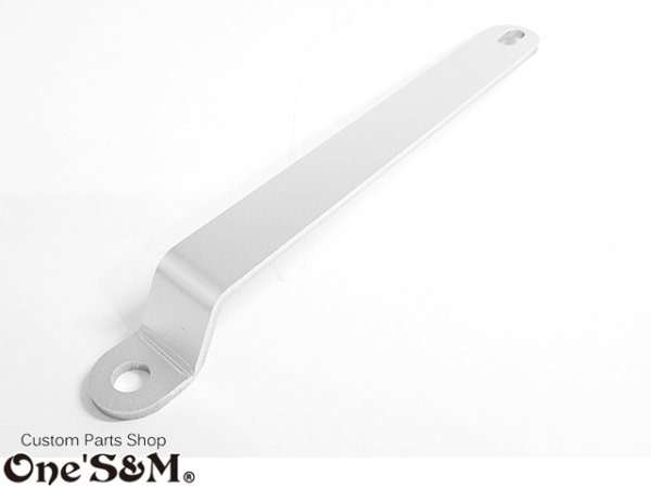 画像2: アルミ製 ブラスト加工済み M10-M8 サイレンサーステー マフラーステー ミドル (2)