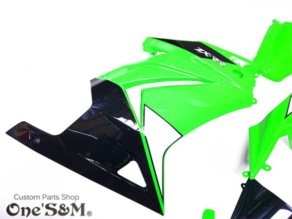 画像7:  ワンズオリジナル! NINJA250R JBK-EX250K 2008-2012 フルカウル カウル セット ニンジャ NINJA 専用 外装 6点セット 外装 フロントフェンダー アッパーカウル スクリーンバイザー アンダーカウル テールカウル シートカウル  (7)