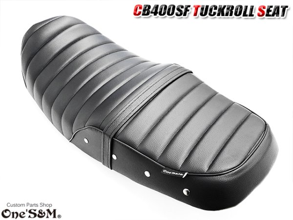 画像2: NEW リニューアル CB Styleタックロールシート CB400SF NC39 NC42 最終型まで対応 鋲打ち スタッズ付き  シートベルト 防水 金具付き レザーシート 前後アンコ抜きver (2)