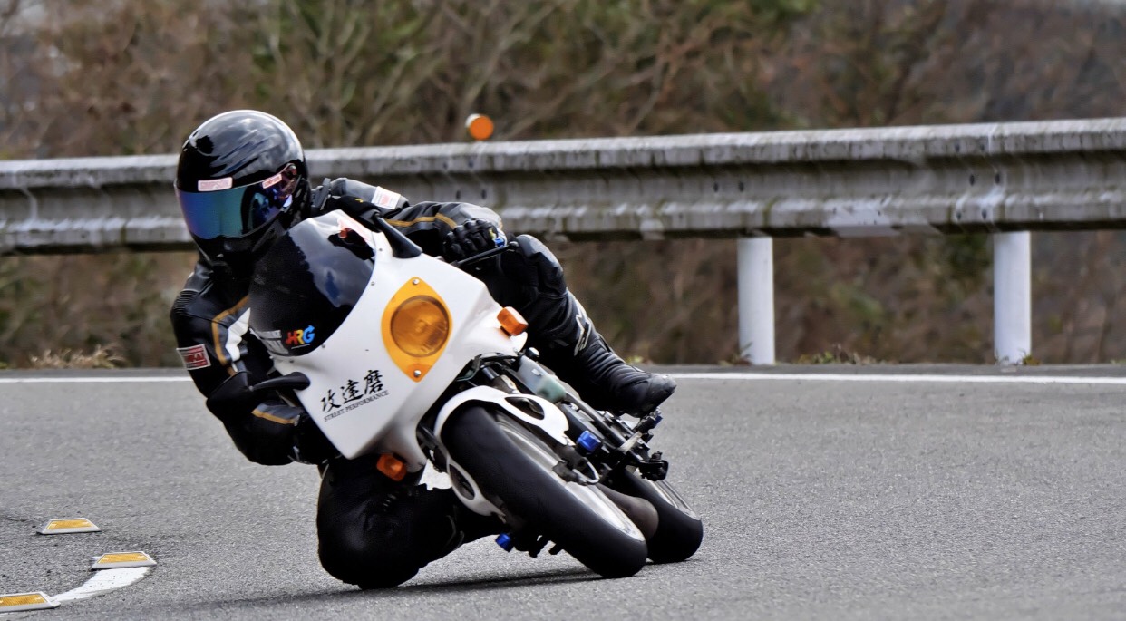 バイクパーツ カスタムパーツ 愛媛県 松山市 ワンズアンドエム Page