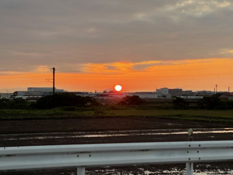 梅雨時期の夕日はきれい！