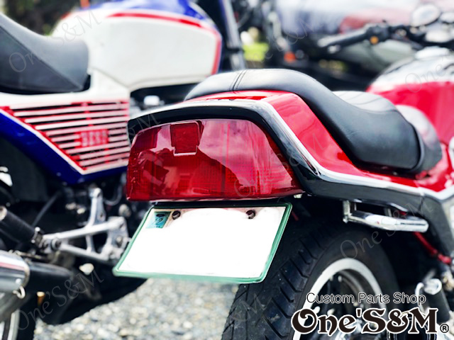 CBX400F 550 テールランプ