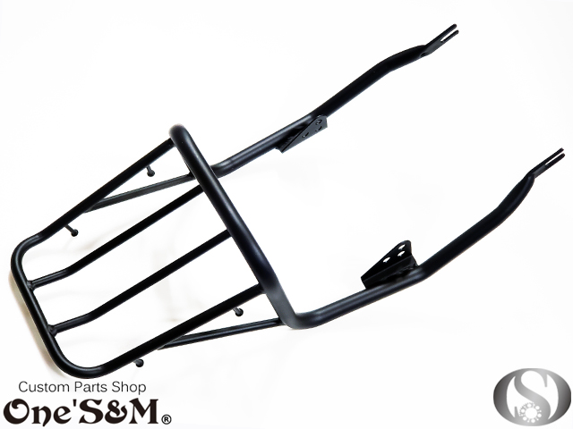 ラスト1個 GT380 前期 後期対応 リアキャリア ケツアゲ機能付き マッドブラック - Online Shopping One'SM® ラスト1個 GT380 前期 後期対応 リアキャリア ケツアゲ機能付き マッドブラック - Online Shopping One'SM®
